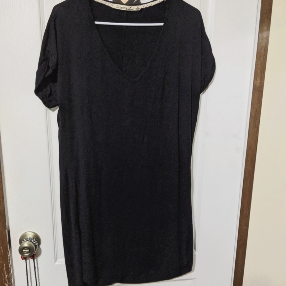 Liberty Love Black Short Sleeve T-Shirt Swing Dress